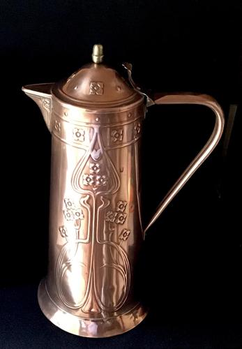 Large Arts & Crafts Copper Repousse Jug (1 of 6) Large Arts & Crafts Copper Repousse Jug (1 of 6)
