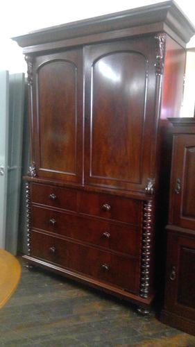 Victorian Mahogany Gentlemans Press Cupboard (1 of 7)