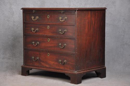 Fine 18th Century Mahogany Chest Of Drawers (1 of 12)