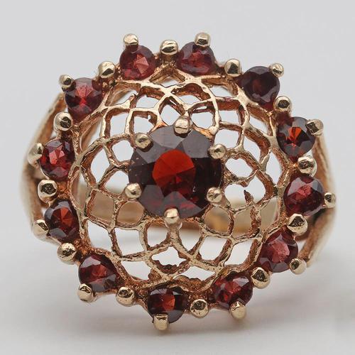 Vintage Gold & Garnet Dress Ring (1 of 3) Vintage Gold & Garnet Dress Ring (1 of 3)