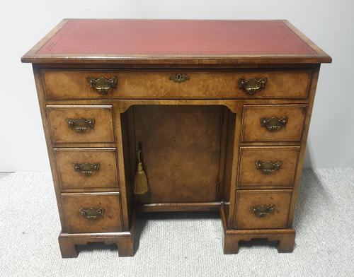 Queen Anne Burr Walnut Desk (1 of 12) Queen Anne Burr Walnut Desk (1 of 12)