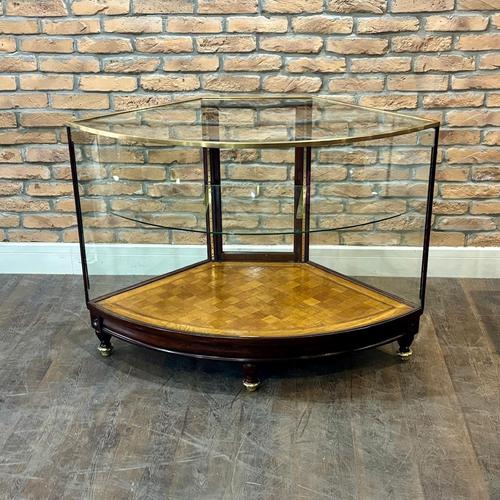 Antique Sage & Co Bow Display Counter (1 of 8)