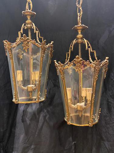Pair of Decorative Triple Light French Antique Lanterns (1 of 9) Pair of Decorative Triple Light French Antique Lanterns (1 of 9)