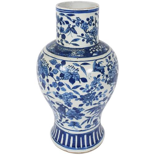 Mid 19th Century Chinese Blue & White Pottery Vase (1 of 9) Mid 19th Century Chinese Blue & White Pottery Vase (1 of 9)