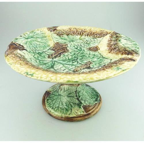 Attractive Majolica Pottery Cabbage Ware Comport / Tazza 19th Century (1 of 6)