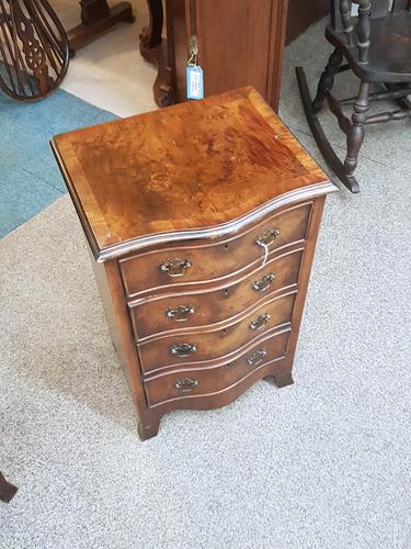 Small Walnut Chest (1 of 5)