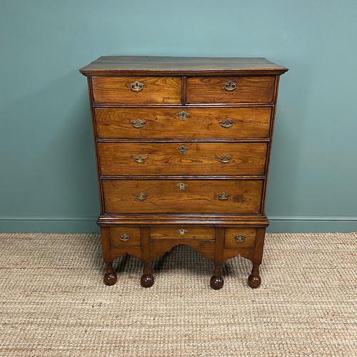 Rare 18th Century Elm Antique Chest on Stand (1 of 9) Rare 18th Century Elm Antique Chest on Stand (1 of 9)