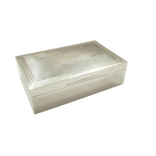 Heavy Antique Sterling Silver Cigarette Box 1918 (1 of 10) Heavy Antique Sterling Silver Cigarette Box 1918 (1 of 10)