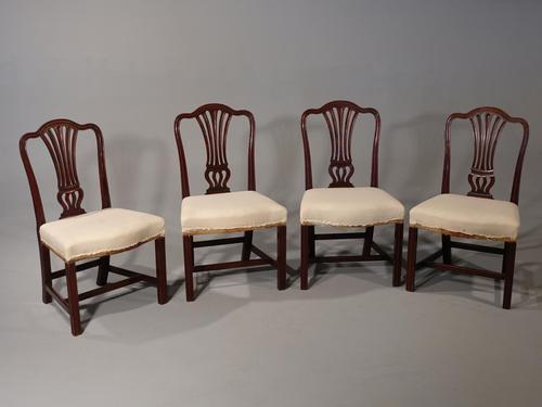 Very Good Set of 4 George III Period Mahogany Framed Chairs of Hepplewhite Design (1 of 4)