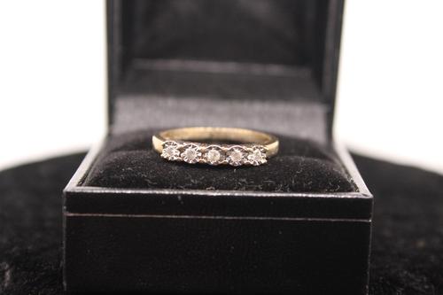 9ct Gold & Diamond Ring, size R, weighing 2.4g (1 of 7)