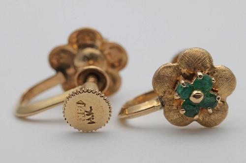 Edwardian Gold Emerald Earrings (1 of 2) Edwardian Gold Emerald Earrings (1 of 2)