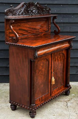 Superb Regency Mahogany Cabinet / Cupboard / Chiffonier c.1820 (1 of 7) Superb Regency Mahogany Cabinet / Cupboard / Chiffonier c.1820 (1 of 7)