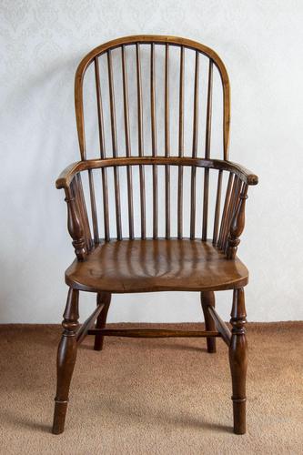 Early 19th Century Hoop-back Windsor Chair in Ash (1 of 4) Early 19th Century Hoop-back Windsor Chair in Ash (1 of 4)