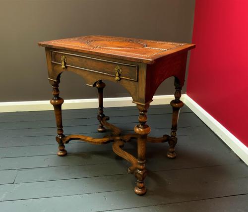 Outstanding William & Mary Style Leather & Stud Bound Country Oak Lowboy Table (1 of 18) Outstanding William & Mary Style Leather & Stud Bound Country Oak Lowboy Table (1 of 18)