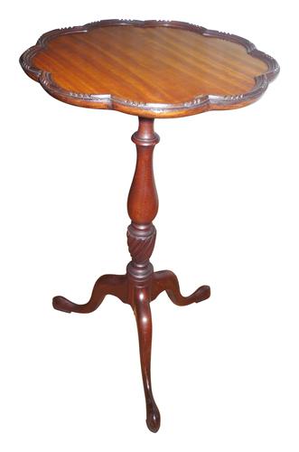 Mahogany Wine Table with Satinwood Top c.1925 (1 of 2) Mahogany Wine Table with Satinwood Top c.1925 (1 of 2)