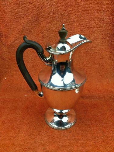 Antique Silver Plate "Martinoid" Coffee Pot - Martin Hall & Co , C1900 - Sheffield (1 of 8) Antique Silver Plate "Martinoid" Coffee Pot - Martin Hall & Co , C1900 - Sheffield (1 of 8)