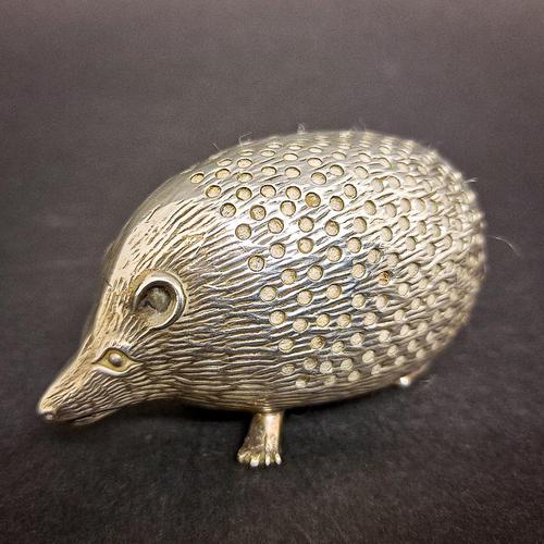 Edwardian Silver Hedgehog Pin Cushion (1 of 6) Edwardian Silver Hedgehog Pin Cushion (1 of 6)