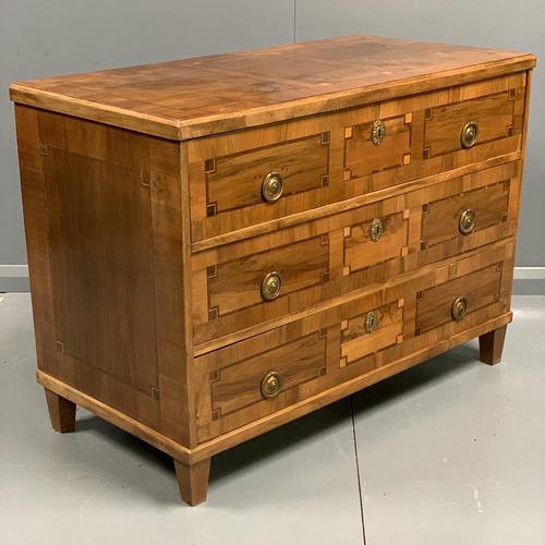 c18th Italian tulipwood and marquetry commode (1 of 11)