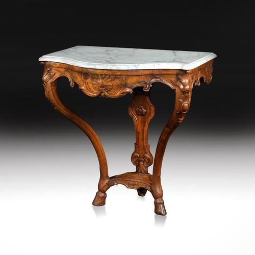 Early 18th Century French Regence Walnut Marble Console Table. (1 of 6) Early 18th Century French Regence Walnut Marble Console Table. (1 of 6)
