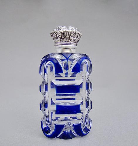 Victorian silver and Bohemian overlay Bristol blue glass scent bottle c.1890 (1 of 5)