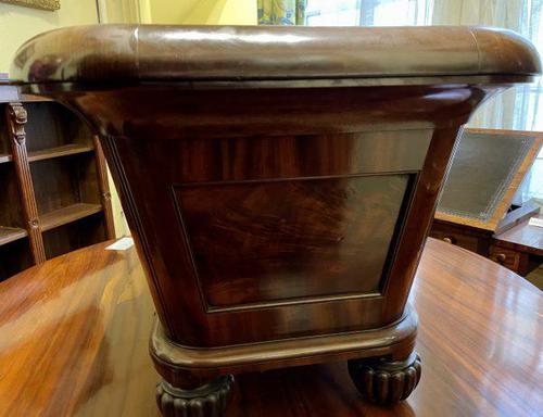 Gillows of Lancaster Early 19th Century Wine Cooler or Cellarette (1 of 5) Gillows of Lancaster Early 19th Century Wine Cooler or Cellarette (1 of 5)