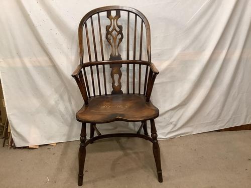 High Back Elm / Ash Windsor Carver Chair (1 of 4) High Back Elm / Ash Windsor Carver Chair (1 of 4)