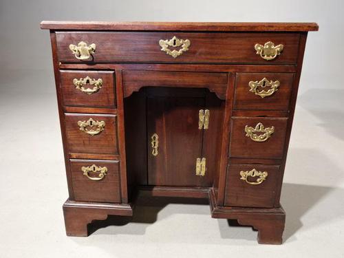 Mid 18th Century Kneehole Desk of Small Proportions (1 of 4) Mid 18th Century Kneehole Desk of Small Proportions (1 of 4)