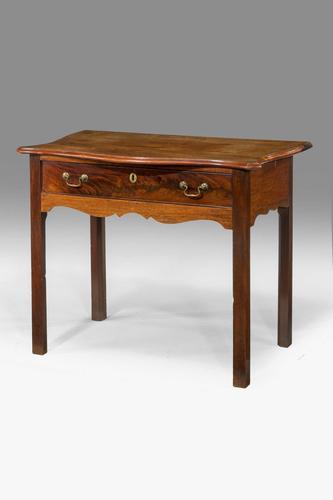 Chippendale Period Mahogany Side Table (1 of 5) Chippendale Period Mahogany Side Table (1 of 5)
