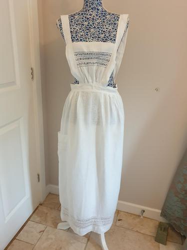 Victorian Cream Linen Maids Apron Pinafore (1 of 9) Victorian Cream Linen Maids Apron Pinafore (1 of 9)