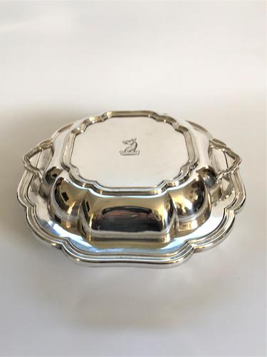 Gorgeous Mid 19th Century Silver Plated Entree Dish (1 of 6) Gorgeous Mid 19th Century Silver Plated Entree Dish (1 of 6)