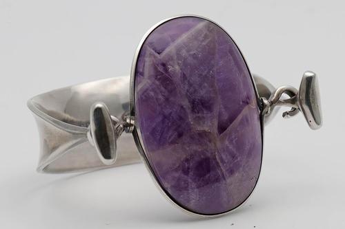 Georg Jensen Torun Silver Cuff with Amethyst (1 of 4) Georg Jensen Torun Silver Cuff with Amethyst (1 of 4)