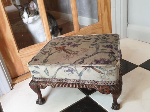 Late 18th/early 19th Century Walnut Footstool (1 of 5) Late 18th/early 19th Century Walnut Footstool (1 of 5)