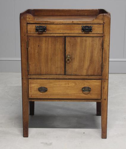 Regency Mahogany Nightstand (1 of 10)