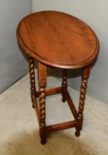 Oak Barley Twist Lamp Table (1 of 4) Oak Barley Twist Lamp Table (1 of 4)