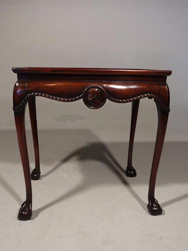Very Shapely Mid 19th Century Mahogany Silver Table (1 of 5) Very Shapely Mid 19th Century Mahogany Silver Table (1 of 5)