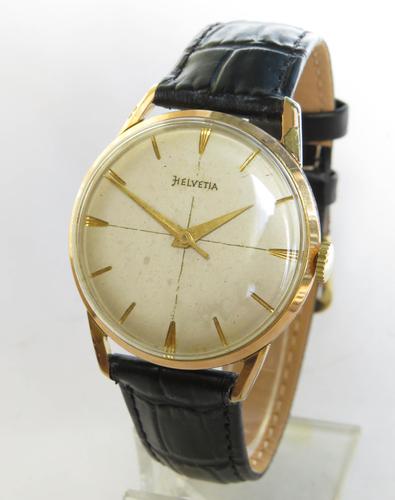 Gents 1950s Helvetia Wristwatch (1 of 5)