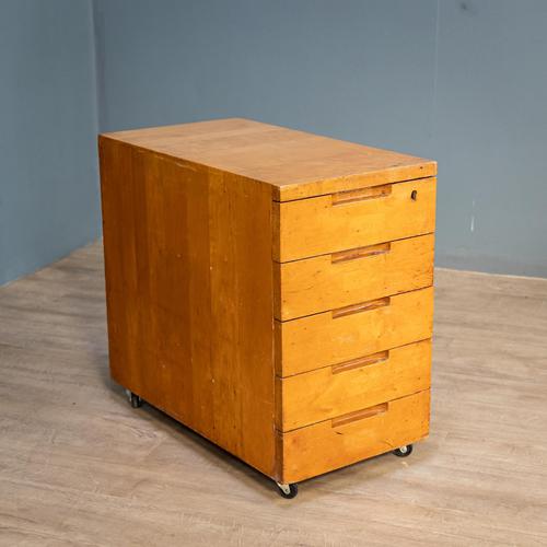 Alvar Aalto Chest (1 of 16) Alvar Aalto Chest (1 of 16)