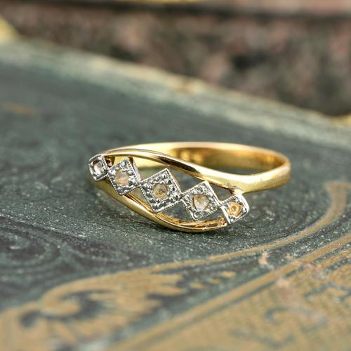 The Antique Art Deco Five Chip Diamond Ring (1 of 4) The Antique Art Deco Five Chip Diamond Ring (1 of 4)
