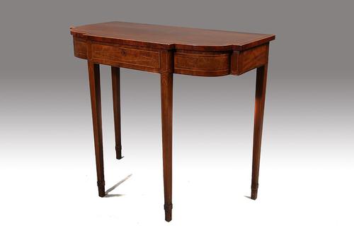 Elegant George III Period Bow & Breakfront Pier Table (1 of 6) Elegant George III Period Bow & Breakfront Pier Table (1 of 6)