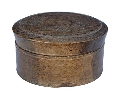 Early 19th Century Swedish Carved Oak Lidded Box (1 of 5) Early 19th Century Swedish Carved Oak Lidded Box (1 of 5)