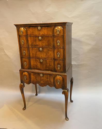 Queen Anne Revival Chest on Stand c.1920 (1 of 11) Queen Anne Revival Chest on Stand c.1920 (1 of 11)