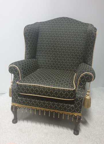 Georgian Style Upholstered Wing Armchair c.1920 (1 of 7)