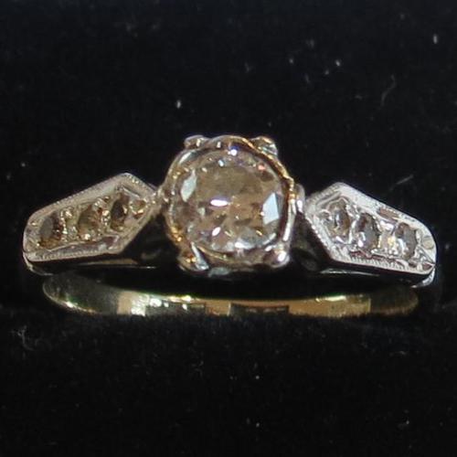Art Deco Diamond Solitaire Ring in Platinum & 18ct Gold (1 of 7) Art Deco Diamond Solitaire Ring in Platinum & 18ct Gold (1 of 7)