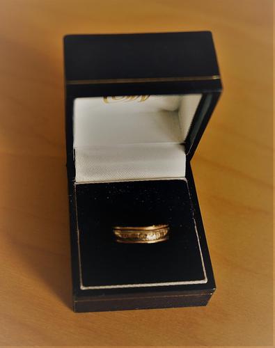 Vintage 9ct White & Yellow Gold Wedding Ring - Boxed (1 of 12)