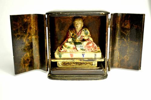 Travelers 19th Century Japanese Buddha/ deity in black lacquered case (1 of 10)