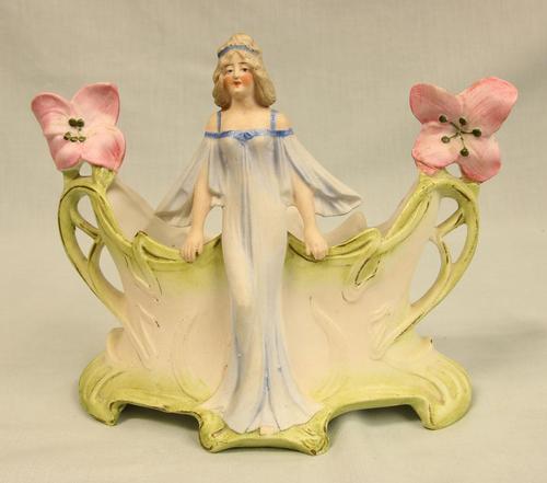 Bisque Figurine of Young Lady (1 of 6) Bisque Figurine of Young Lady (1 of 6)
