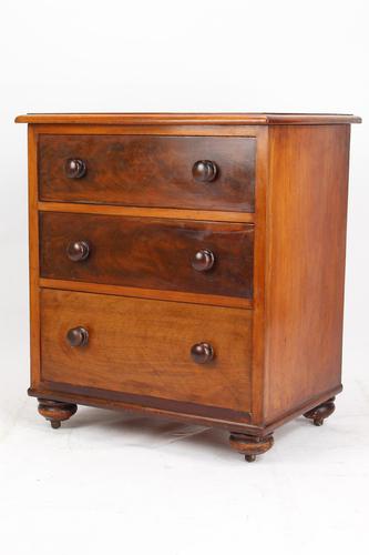 Small Victorian Mahogany Chest of Drawers / Commode (1 of 13)