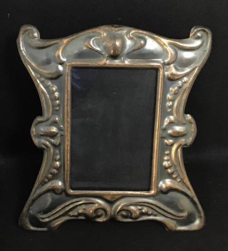 Art Nouveau Anodised Copper Metal Easel Photo Frame (1 of 1) Art Nouveau Anodised Copper Metal Easel Photo Frame (1 of 1)