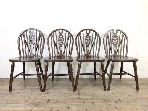 Set of Four Wheelback Dining Chairs (1 of 11) Set of Four Wheelback Dining Chairs (1 of 11)
