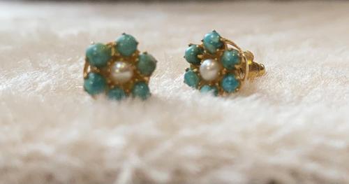 9ct Gold Turquoise & Pearl Cluster Earrings (1 of 5)